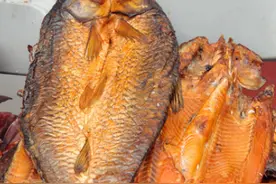 腌咸鱼时，直接抹盐是大错！学会多做一步，咸鱼鲜香入味，特别香图片