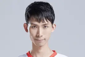 梦泪的副业是陪练，嗨氏的副业是零食，看到张大仙的副业，打扰了图片