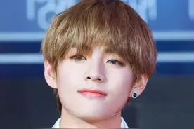 防弹少年团BTS：金泰亨V到底什么神仙颜值图片