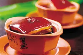 十年生死两茫茫，不思量，自难忘图片