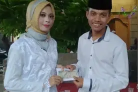 印尼新娘结婚只收新郎五毛钱彩礼，深情表白：我不想丈夫负担太重图片