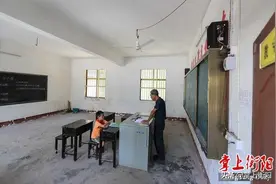 唯一的学生即将转校，衡东这位老教师的“最后一课”温暖感人图片