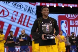 NBA全明星赛詹姆斯队胜，字母哥成首位获得MVP的国际球员图片