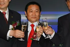 亚洲铝王：200元创业，7年“豪赌”终成200亿身价图片