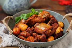 懒人排骨做法，不放一滴油，用电饭煲就能搞定，软烂脱骨巨好吃图片