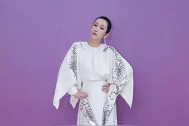 秦海璐《小酒馆》获视后！海清、童瑶、郝蕾无缘陪跑图片