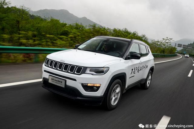 改款指南者220T首试：更好的机械素质&更入门的Trailhawk