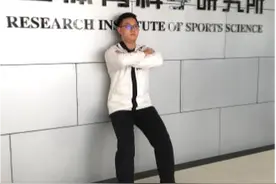 健身课堂：老年人平衡锻炼方法图片