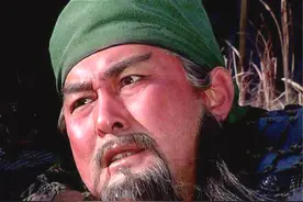 关羽战死，孔明为何坚决反对伐吴？刘备临死，终于发现诸葛亮野心图片