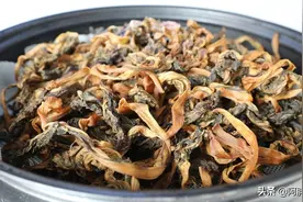 自制梅干菜，手把手详细教你在家做，味浓色正，和买的一样图片
