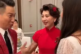 闫学晶儿子大婚：婆婆的气质盖过了新娘，喜宴奢华到令人羡慕图片