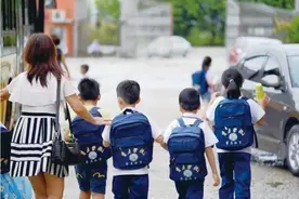 家长建议幼儿园也该开展课后服务，不早就有了吗？家长：希望免费图片
