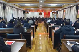 刚刚！石首市人大常委会通过有关人事任免图片