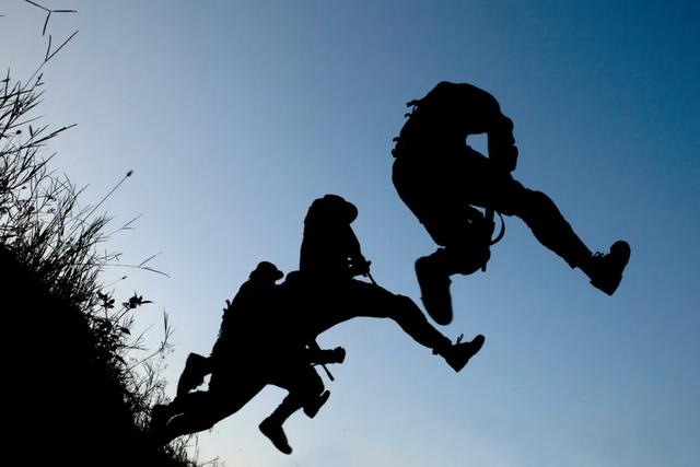 【起床号】10月6日，早安！歌曲《一二三四歌》