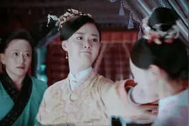 《锦心似玉》丹阳被算计差点流产，得知真相后，怒扇乔莲房耳光图片