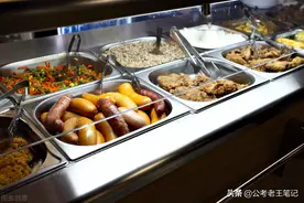 各地民警晒“单位食堂”，三尺灶台各显神通，每顿只要几块钱图片