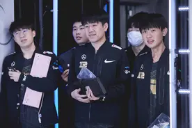 LOL-S11小组赛：逆境永不言弃！RNG加赛击败HLE拿下C组第一图片
