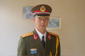 告诉你一个真实的查韦斯（上）图片