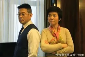 她是杜淳的母亲，为了角色“假戏真做”，今退隐后沦为路人图片
