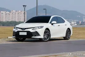 开惯了凯美瑞，换开朋友的帕萨特，终于弄清丰田和大众的差距图片