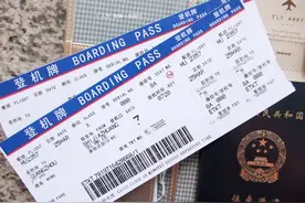 飞机只有120个座位却卖出125张票：遇上机票超售，该怎么办？图片