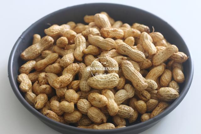 夏天就爱花生毛豆，教你快速入味儿方法，不用浸泡，关火就能吃