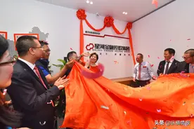 隐藏民间的顶级富豪，坐拥千亿却无任何欠款，拥有公司百分百股权图片