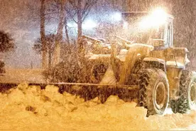 「沈阳市抗击特大暴雪图志」镜见沈阳 除雪精神图片