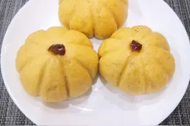 南瓜别煮着吃了，教您做南瓜包，金黄诱人像极了南瓜，好看又好吃图片
