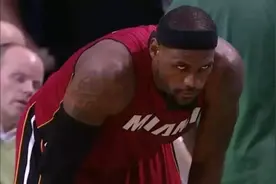 NBA巨星5大发怒时刻，詹姆斯“死亡凝视”，科比81分封神图片