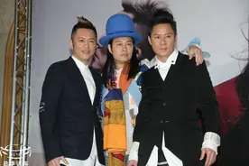 连续六年击败Beyond乐队，草蜢组合成员开什么车？图片