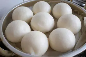 馒头总做不好？和面时少了2个料，难怪发面速度慢，馒头也不好吃图片