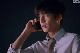 凌霄向尖尖发出几次求救信号，以家人之名图片