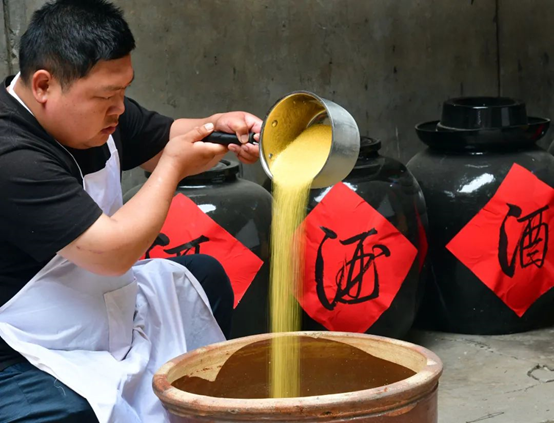 洛阳非遗有美食 请君品尝开心吃