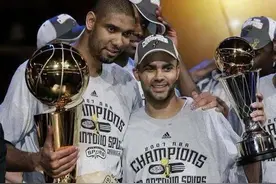 忆马刺——托尼帕克。同为速度爆发型后卫，帕克职业生涯咋这么长图片