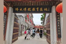 礼泉县烽火村：做足“红色文章”传承红色基因图片