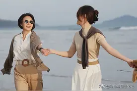 五六十岁的女人，入秋少穿黑裤子！瞧棉麻裤配平底鞋，洋气更减龄图片