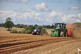 均价是国产农机的两倍：迪尔、久保田2020拖拉机销售情况分析图片