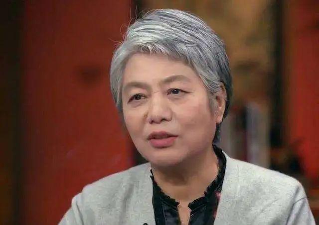 孩子肚皮皮肤像鸡皮疙瘩