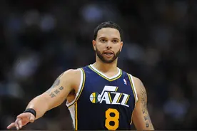 难以得到退役球衣待遇的十大NBA近代球星图片