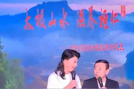 闫学晶带货首秀阵容很强，冯巩潘长江到场捧场，儿媳妇超漂亮图片