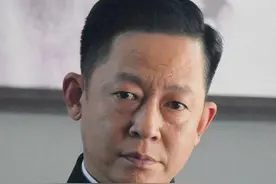 让男人嫉妒的王志文：7任女友，各个是女神！近照老态尽显图片
