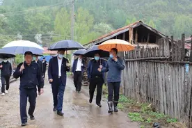 长白县委书记宋钦炜深入乡镇调研信访维稳工作图片
