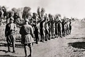 四野收编了上万日籍官兵，他们和阎锡山收留的残留日军有何区别？图片