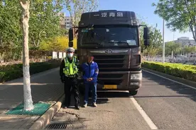 酒驾还伪变造驾驶证 罚10200元拘20日图片