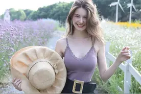 俄罗斯7个美女模特，有身材有颜值，一个比一个漂亮图片