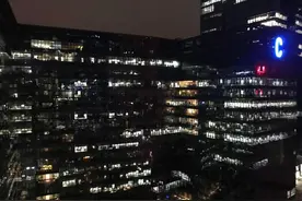 年轻人为什么会困在大厂的围城里？图片