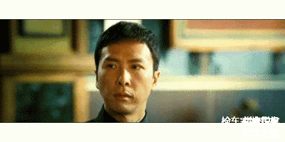 报价22万的雷克萨斯RX270，开10万公里就漏油，还能传三代吗？