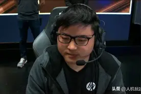 LOL小智谈及Uzi现状：他的境遇我早遇到过了，夸和损实则是一批人图片