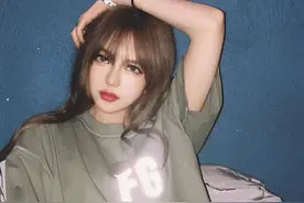 周扬青 = Yeezy Girl，名媛不穿AJ！图片